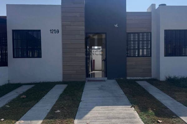 Casa en renta en Villa de Álvarez, Colima