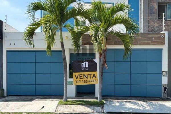 Casa en venta en zona norte de Villa de Álvarez, Colima